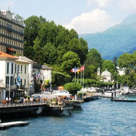 By The Ferienhaus Sala Comacina